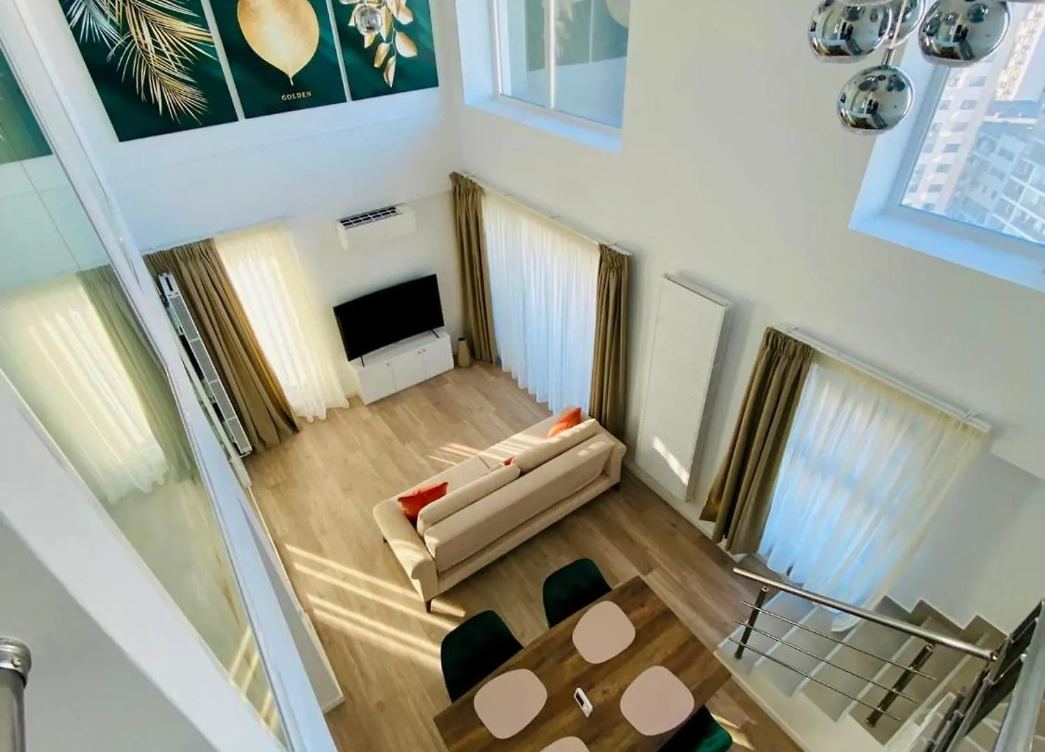 Penthouse View - Granvia Park Apartment Bucureşti