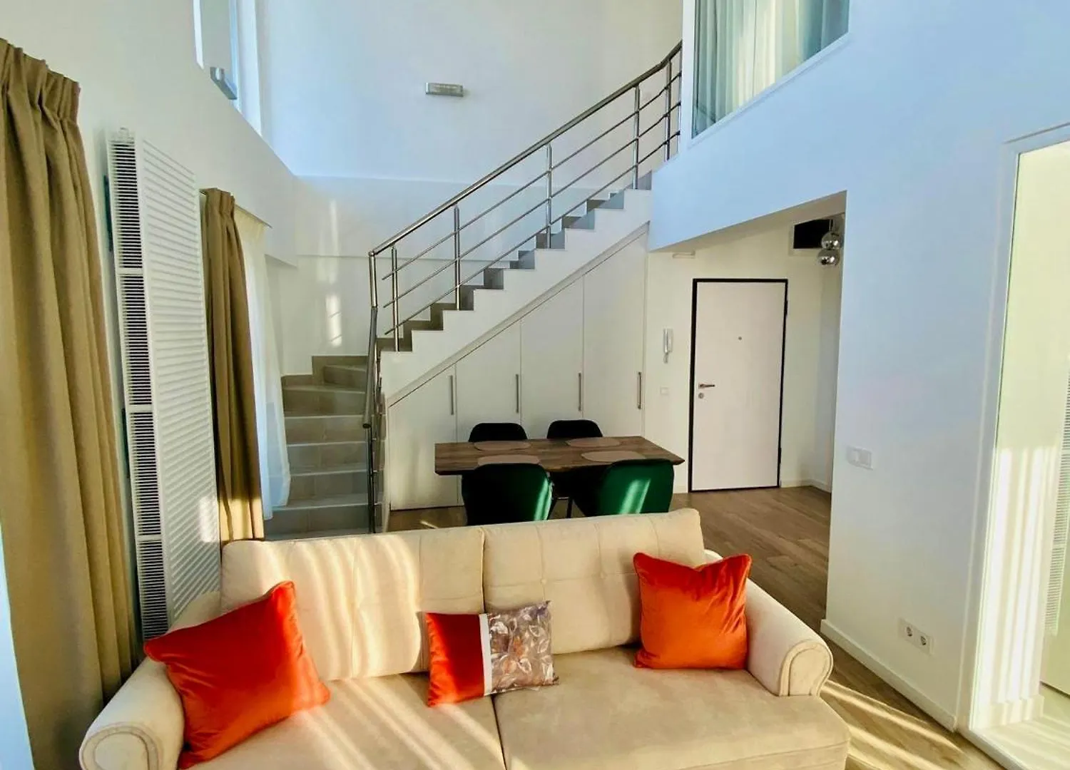 Penthouse View - Granvia Park Apartment Bucureşti